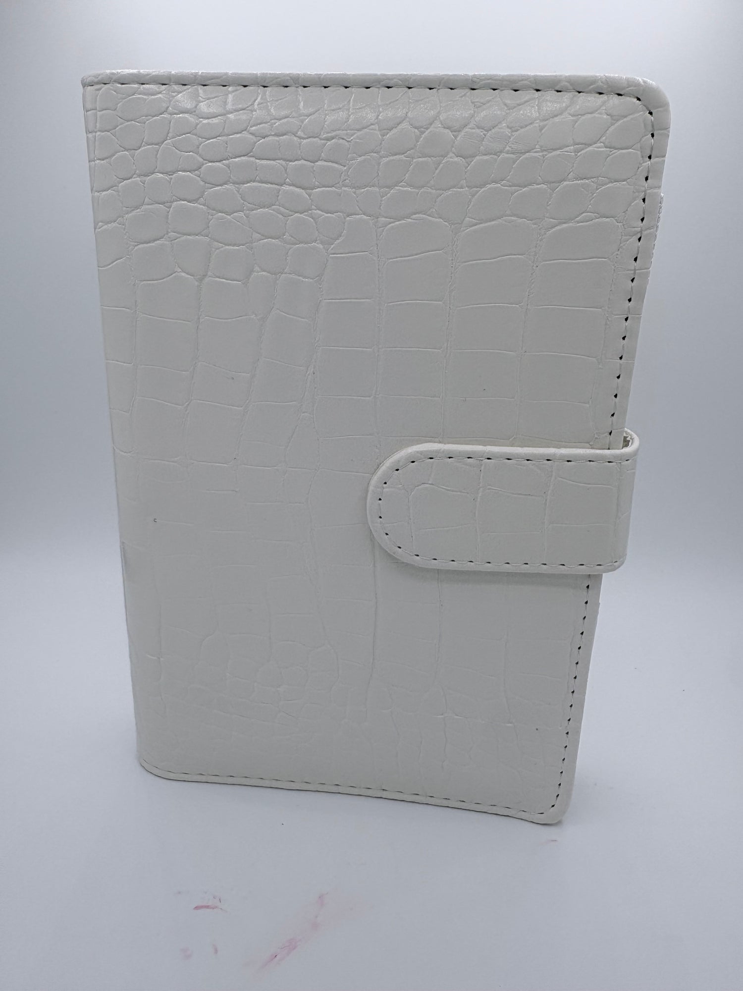 Croc A5 Diary Binder | Refillable Planner with Blank &amp; Grid Paper